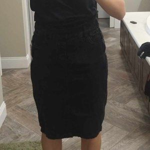 black jean skirt with elastic waist band